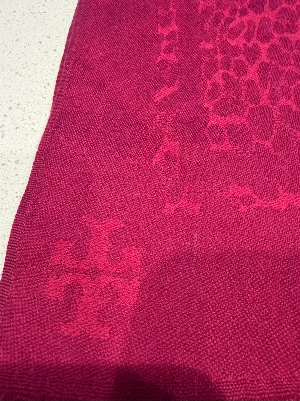 Tory Burch - 100% Wool / Laine.
